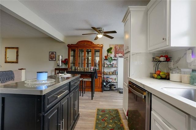 10545 E 46th Terrace, Kansas City, MO 64133