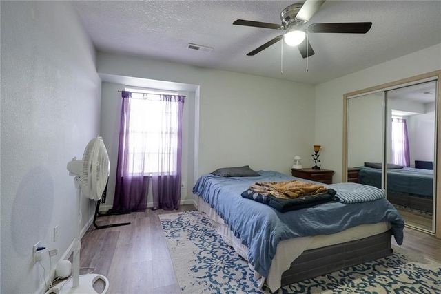 10545 E 46th Terrace, Kansas City, MO 64133