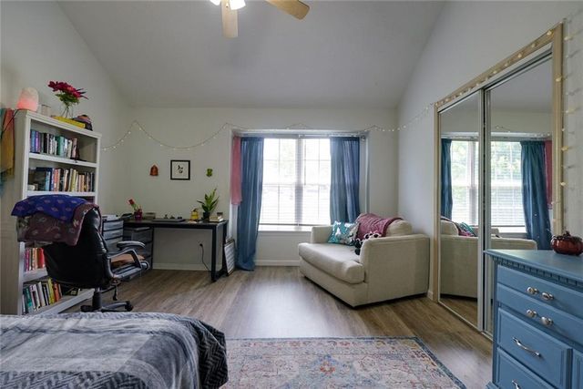 10545 E 46th Terrace, Kansas City, MO 64133