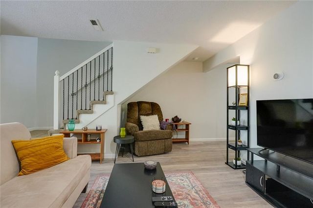 10545 E 46th Terrace, Kansas City, MO 64133
