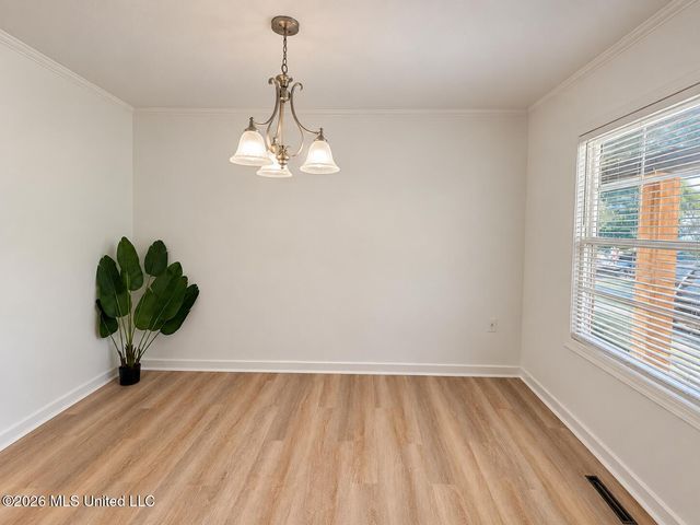 528 N Park Lane, Jackson, MS 39206