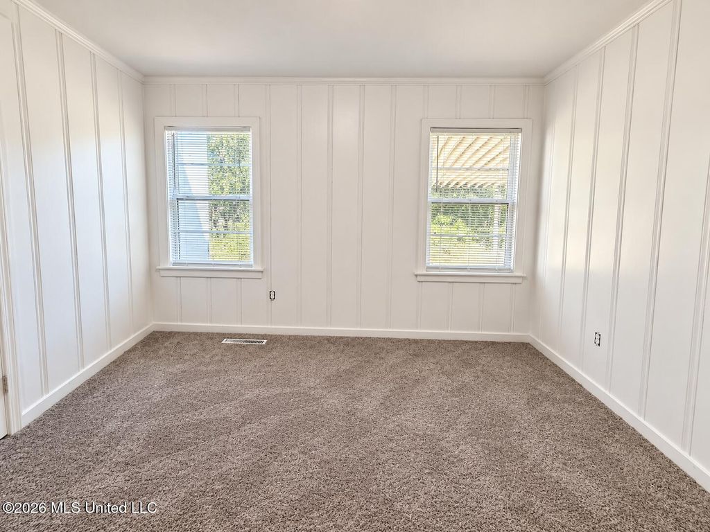 528 N Park Lane, Jackson, MS 39206