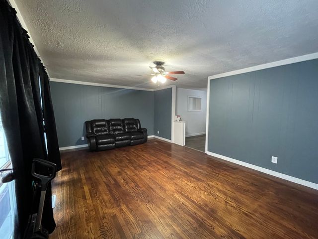 306 S Carter Street, Carterville, IL 62918