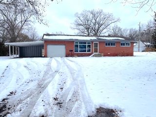 306 S Carter Street, Carterville, IL 62918