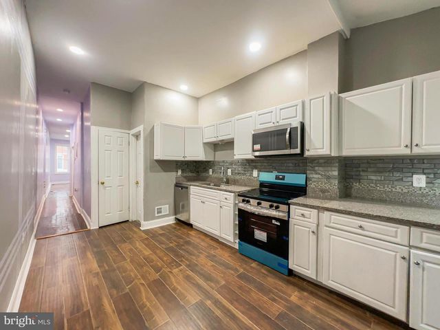 812 N MONROE ST, Baltimore, MD 21217