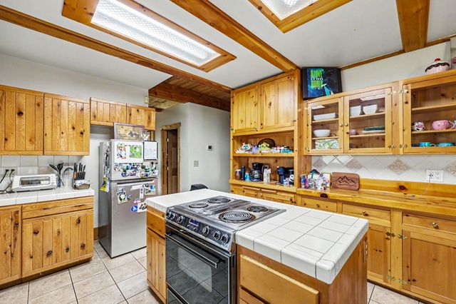 275 Citadel Road, Trail, OR 97541