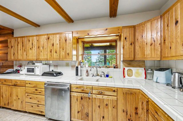 275 Citadel Road, Trail, OR 97541
