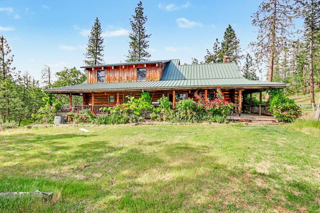 275 Citadel Road, Trail, OR 97541