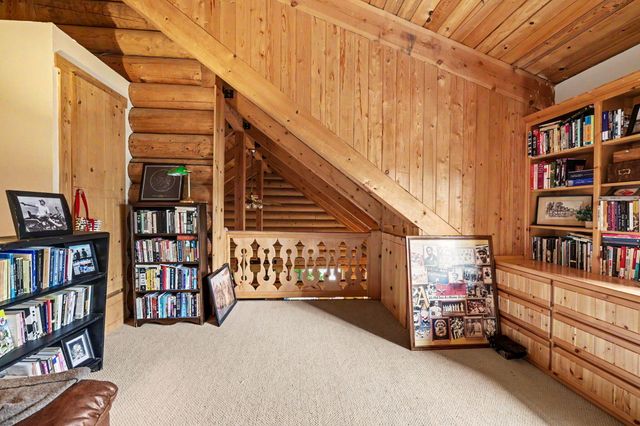 275 Citadel Road, Trail, OR 97541