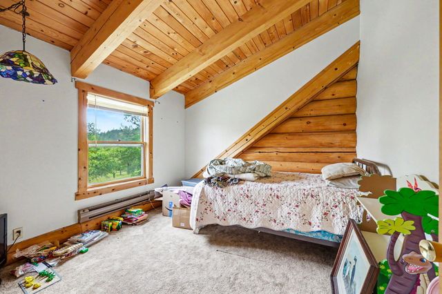 275 Citadel Road, Trail, OR 97541