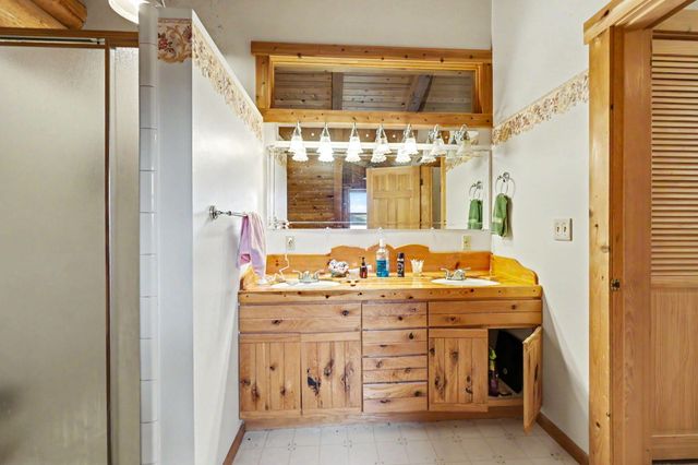 275 Citadel Road, Trail, OR 97541