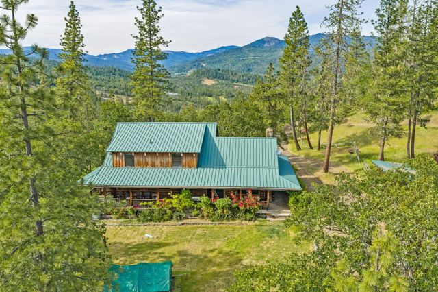 275 Citadel Road, Trail, OR 97541