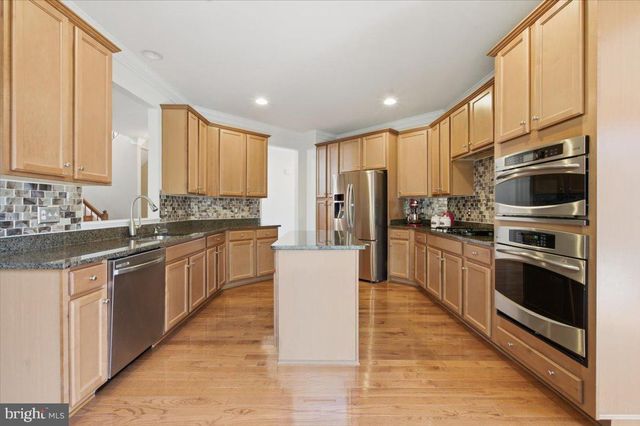 11912 RICKETTS BATTERY DR, Bristow, VA 20136