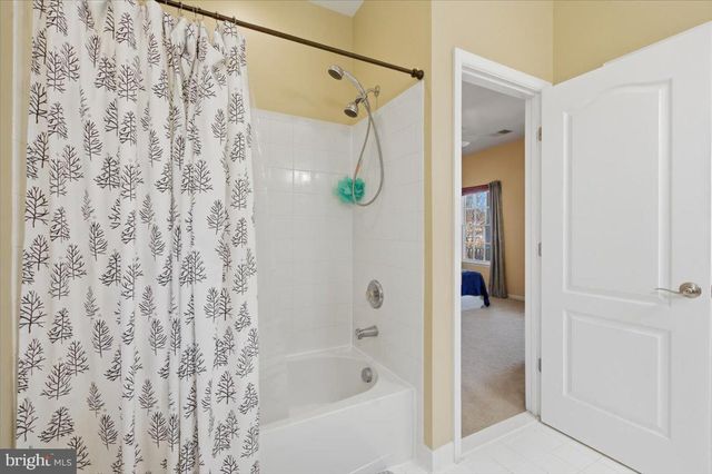 11912 RICKETTS BATTERY DR, Bristow, VA 20136