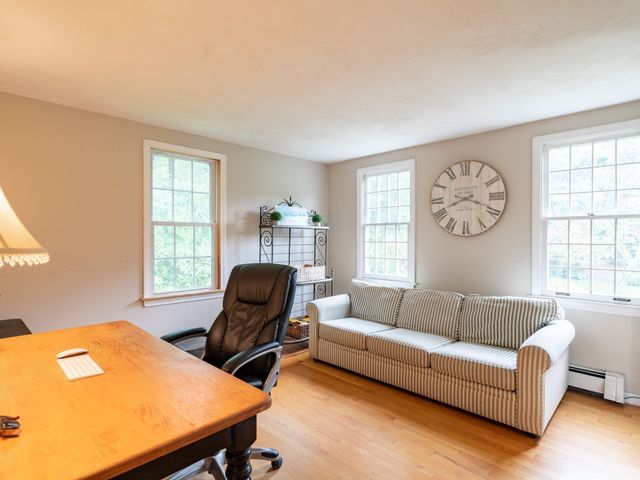 14 Copper Beech Dr, Kingston, MA 02364