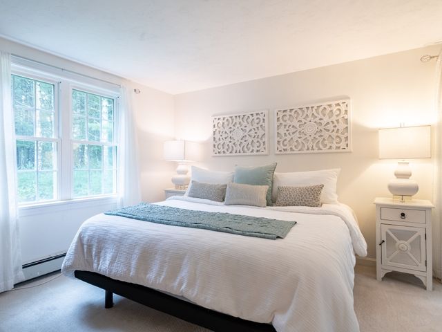 14 Copper Beech Dr, Kingston, MA 02364