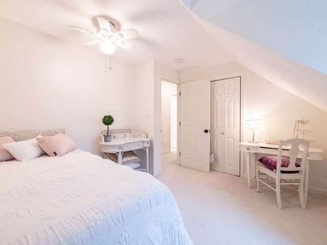 14 Copper Beech Dr, Kingston, MA 02364
