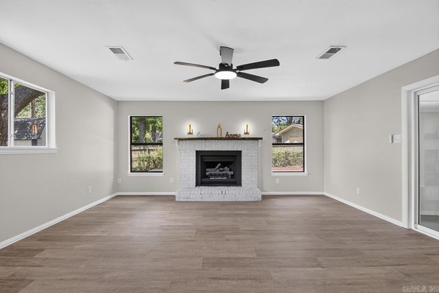 1025 Oakhurst Street, Jacksonville, AR 72076
