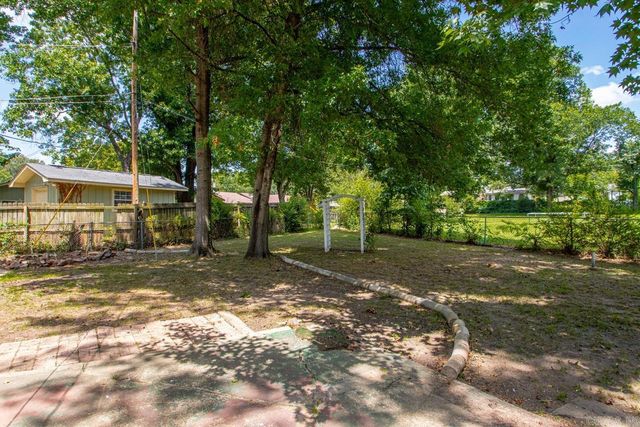1025 Oakhurst Street, Jacksonville, AR 72076