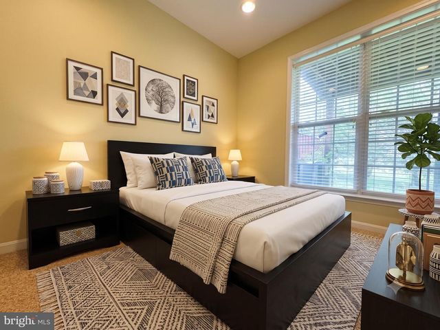 5609 FAIRCLOTH CT, Centreville, VA 20120