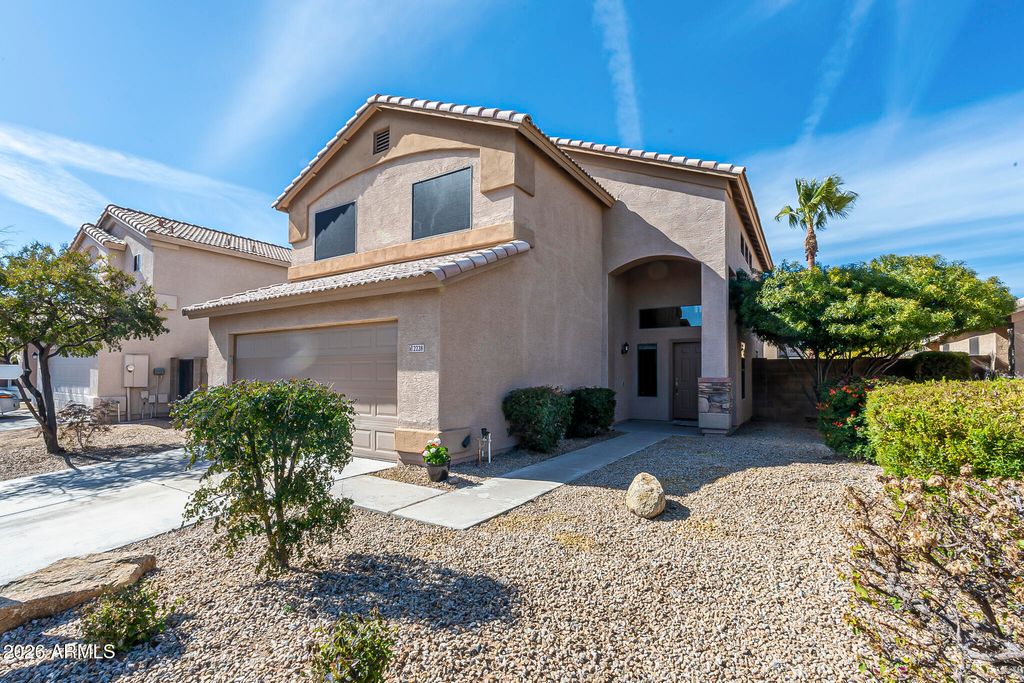 2228 E AVENIDA DEL SOL --, Phoenix, AZ 85024 — exterior