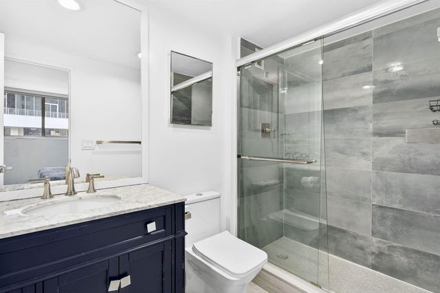 4001 S Ocean Drive 11f, Hollywood, FL 33019