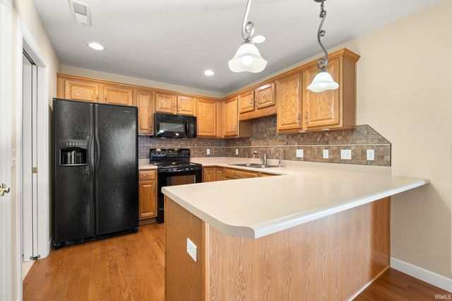 1362 Champions Pointe, Decatur, IN 46733