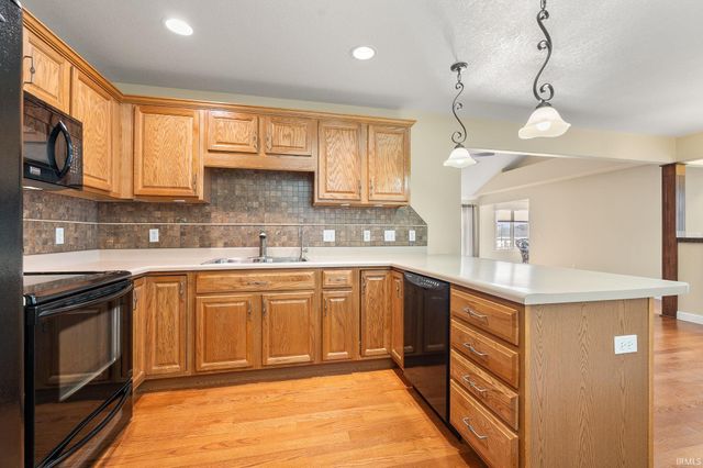 1362 Champions Pointe, Decatur, IN 46733