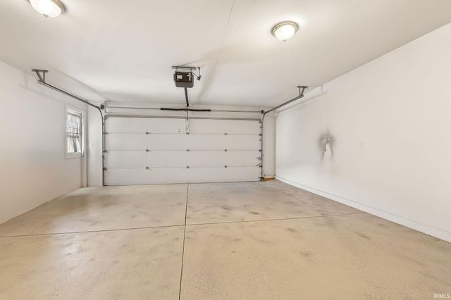 1362 Champions Pointe, Decatur, IN 46733