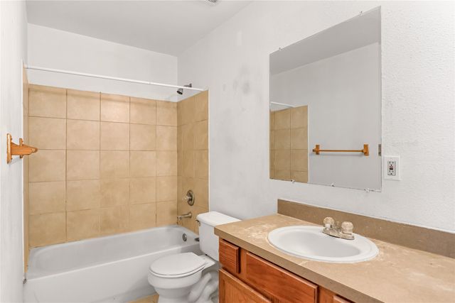 4604 Alamosa Street, Fort Worth, TX 76119