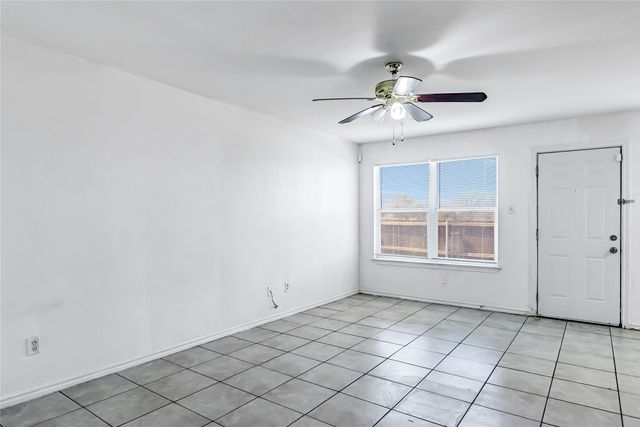 4604 Alamosa Street, Fort Worth, TX 76119