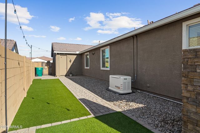 40215 W HALEY Drive, Maricopa, AZ 85138