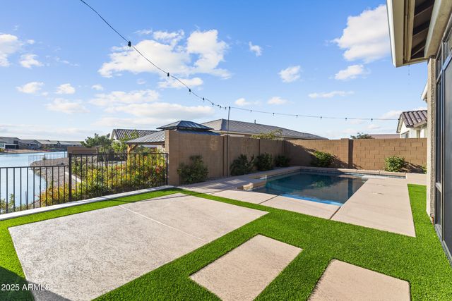 40215 W HALEY Drive, Maricopa, AZ 85138