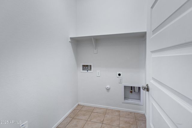 40215 W HALEY Drive, Maricopa, AZ 85138