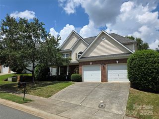 10341 Montrose Drive NW, Charlotte, NC 28269