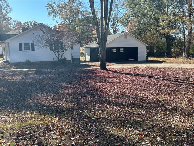 403 Oak Drive, Belton, SC 29627