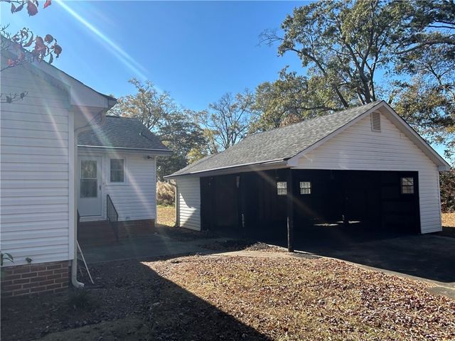 403 Oak Drive, Belton, SC 29627