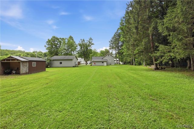2292 New Jerusalem Road, Eden, NY 14057