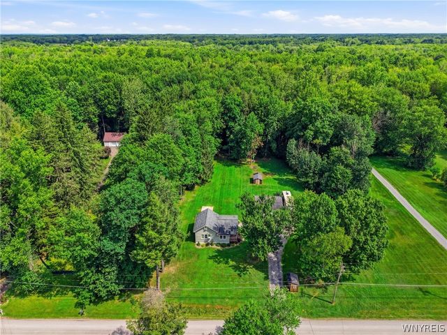 2292 New Jerusalem Road, Eden, NY 14057