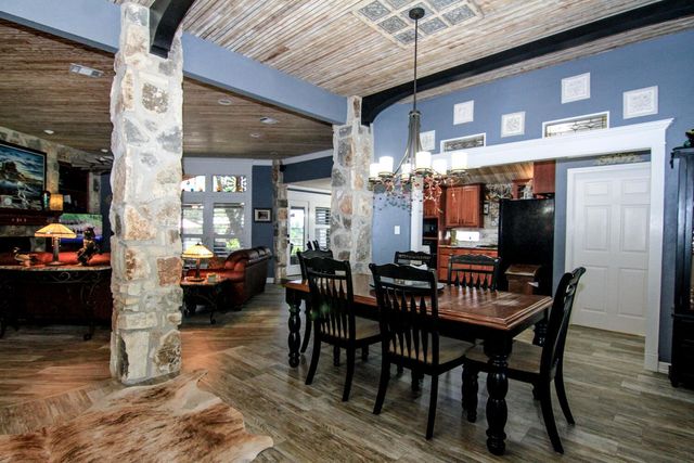 219 Young Ranch RD, Georgetown, TX 78633