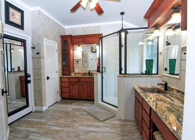 219 Young Ranch RD, Georgetown, TX 78633