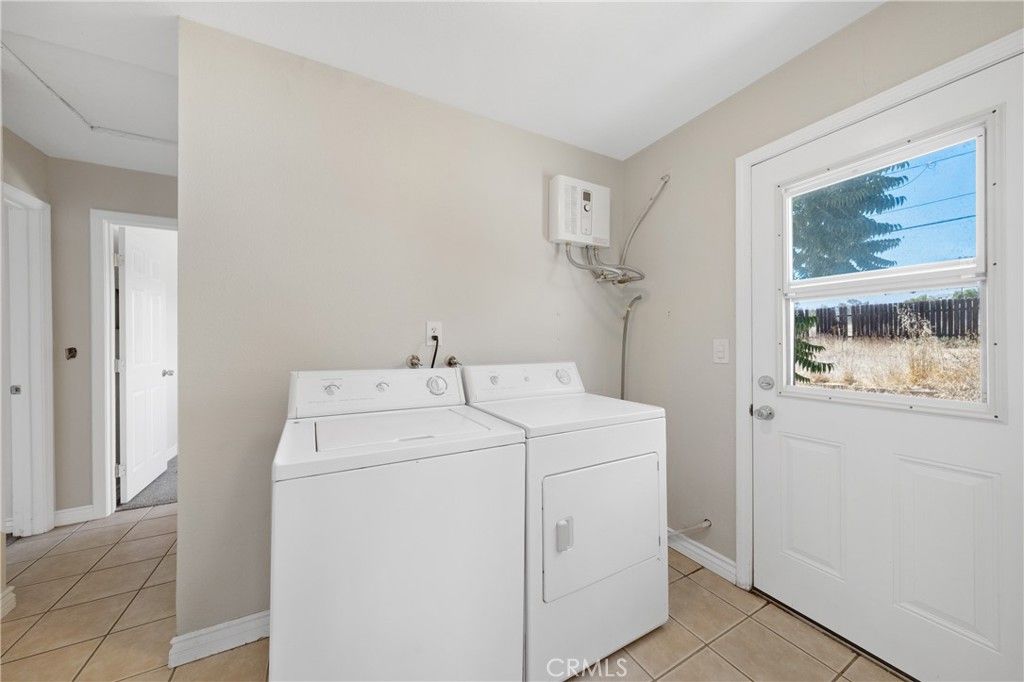 Image 15 of property listing at 28967 Avenida Gaviota, Menifee, CA 92587