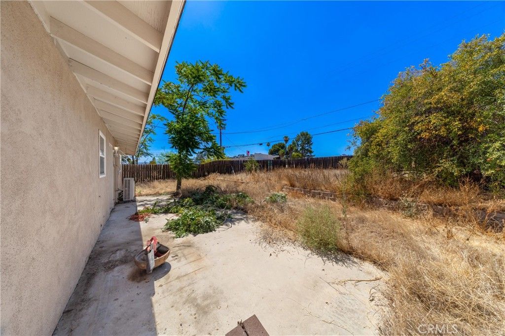 Image 21 of property listing at 28967 Avenida Gaviota, Menifee, CA 92587