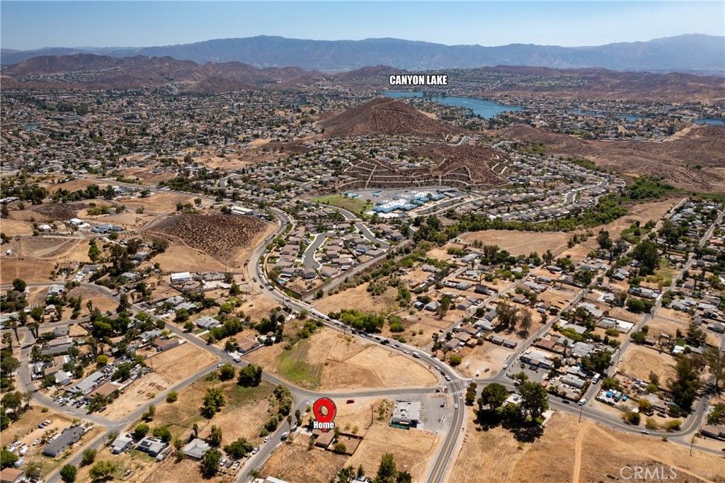 Image 33 of property listing at 28967 Avenida Gaviota, Menifee, CA 92587