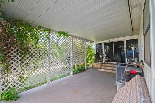 335 Queen Palm Street, Alamo, TX 78516