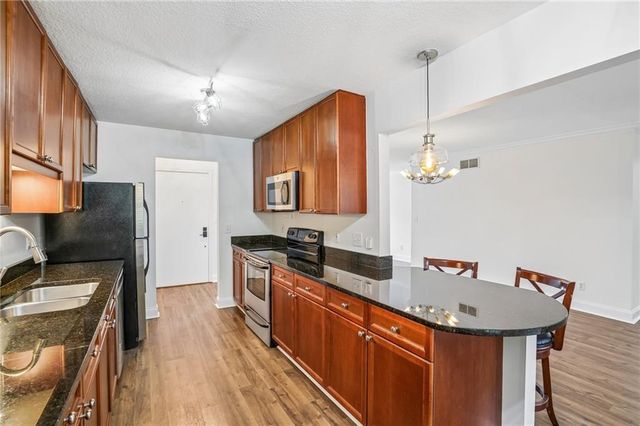 750 Dalrymple Road L3, Atlanta, GA 30328