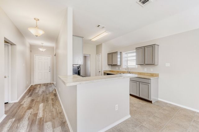 1942 Castaway Drive, Dallas, TX 75051