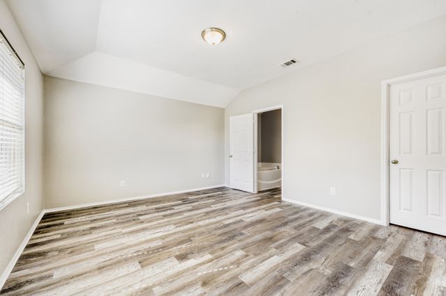 1942 Castaway Drive, Dallas, TX 75051