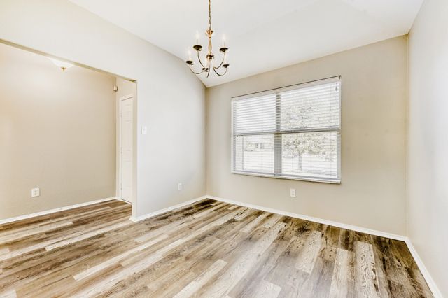 1942 Castaway Drive, Dallas, TX 75051