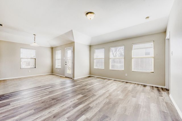 1942 Castaway Drive, Dallas, TX 75051